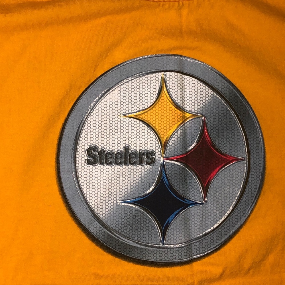 BOGO NFL Team Apparel Steelers T-Shirt